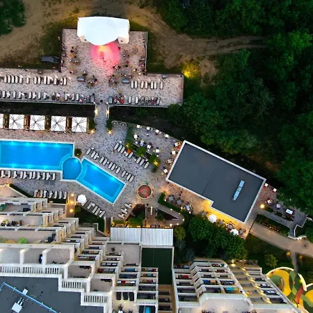 Marina Sands Bijou Boutique Is An Excellent Choice For Travelers Visiting Bed & Breakfast