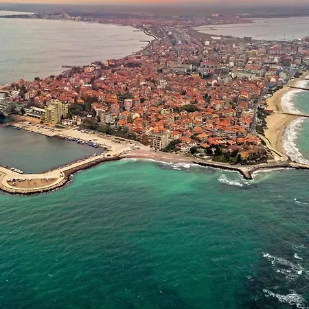 Marina Sands Bijou Boutique - Amazing Views Obzor