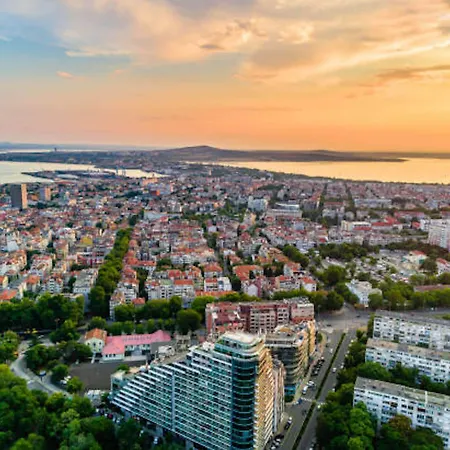 Къща за гости Marina Sands Bijou Boutique - Amazing Views