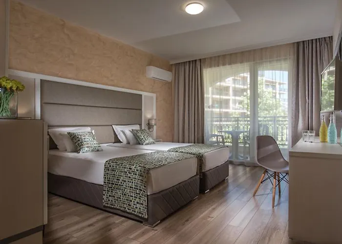 Marina Sands Bijou Boutique - Amazing Views 4* Обзор