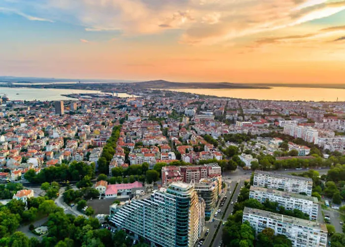 Къща за гости Marina Sands Bijou Boutique - Amazing Views